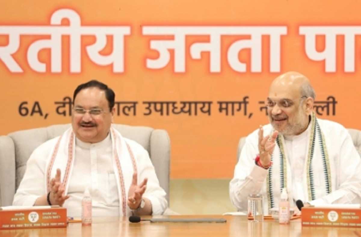 कर्नाटक में उम्मीदवारों के चयन को लेकर अमित शाह के घर हुई बैठक